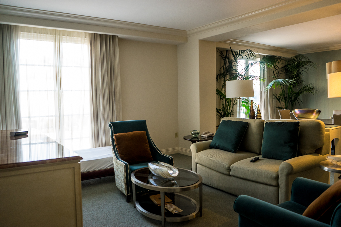 Loews Portofino Bay Hotel Rooms complete guide & photo gallery